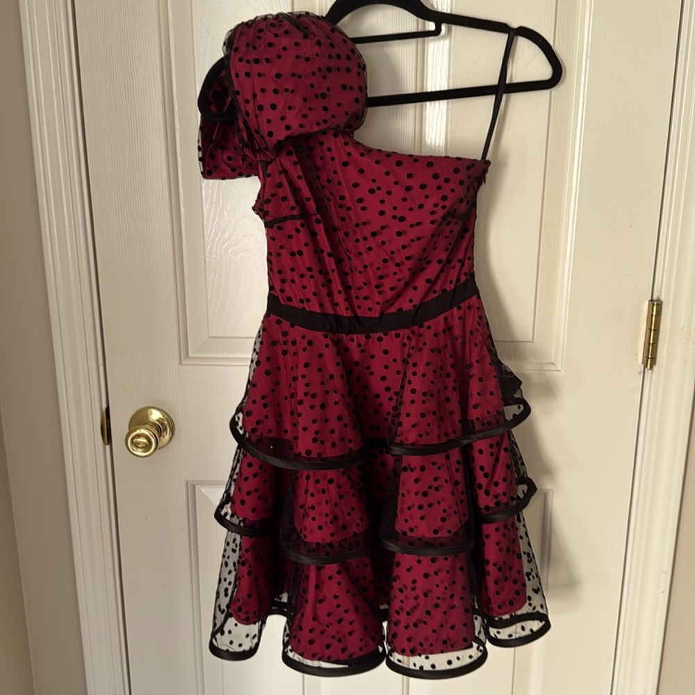 Pearl Georgina Chapman of Marchesa semi formal party dress. Holiday party dress